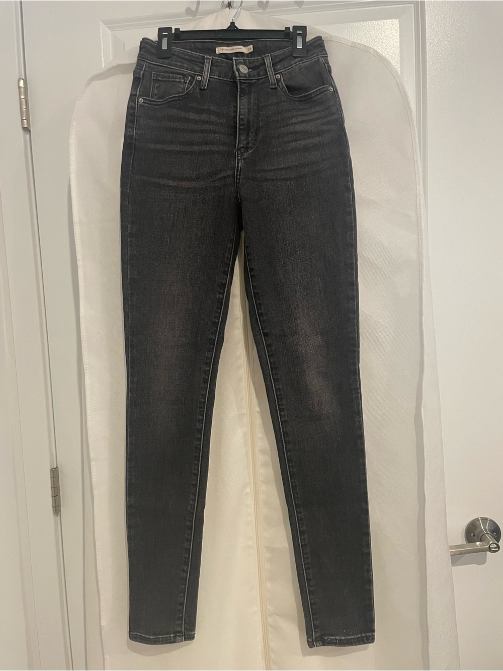 Levi's 721 High-Rise Black Jeans, size 26. Only washed and never worn
